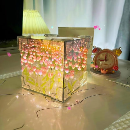 ESMP™ | ESPEJO 2 EN 1 LAMPARA Y TULIPANES INFINITOS